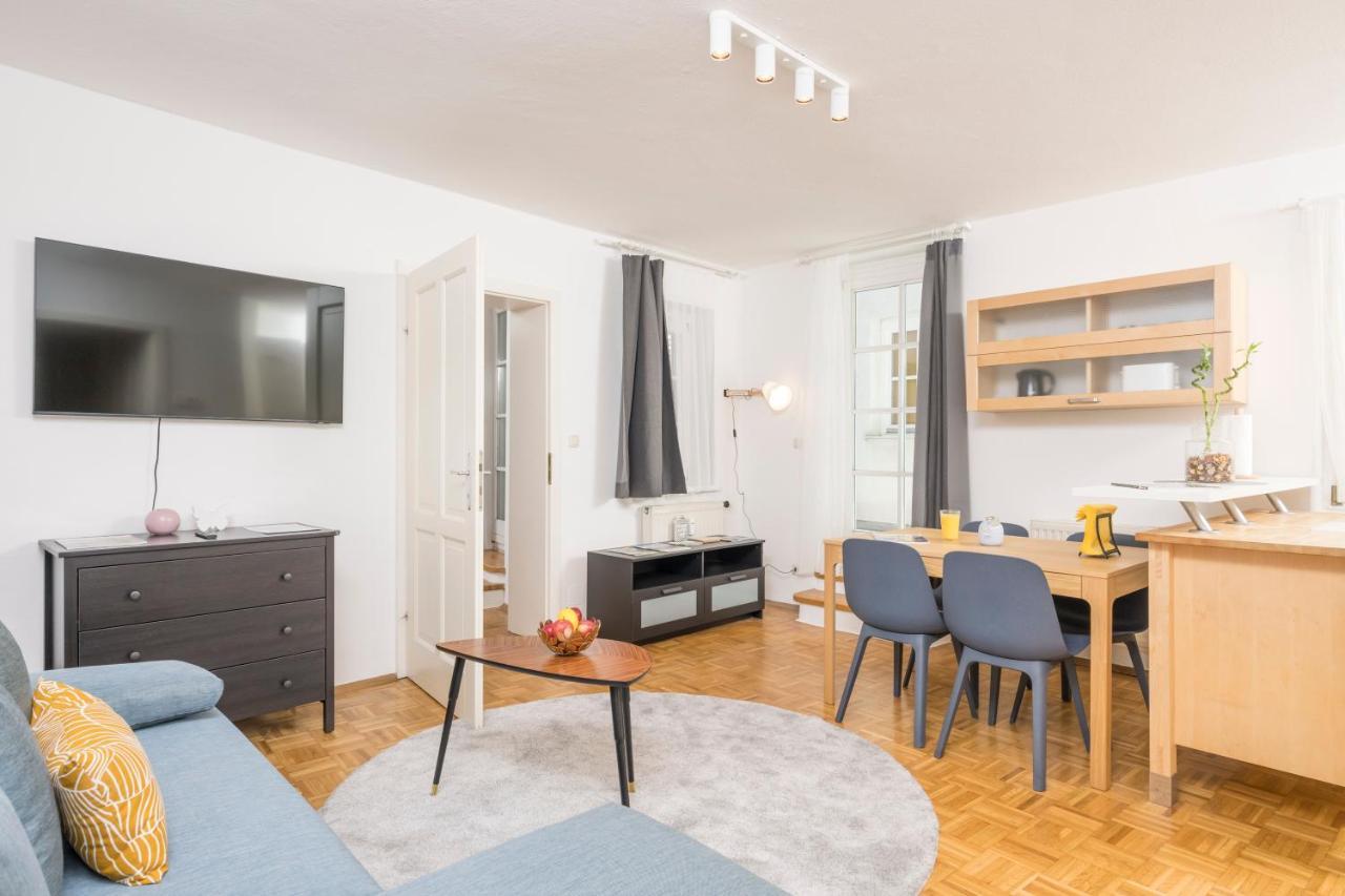 Zum Grazer Uhrturm Apartment Luaran gambar