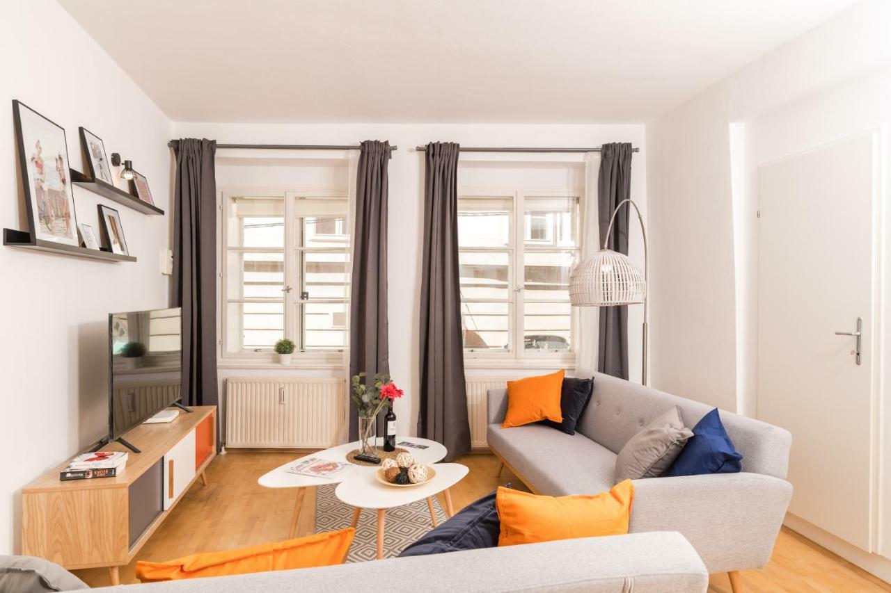 Zum Grazer Uhrturm Apartment Luaran gambar
